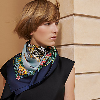 【極希少✨】HERMES エルメス カレ90 JUNGLE LOVE Lenço 90 eterno Jungle Love - Azul | Hermès Brasil